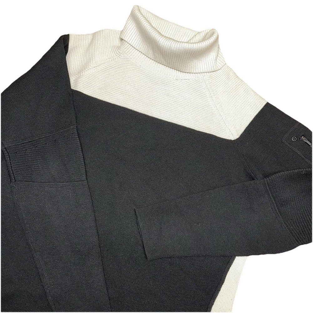 Athleta Black and Cream Turtleneck Sweater